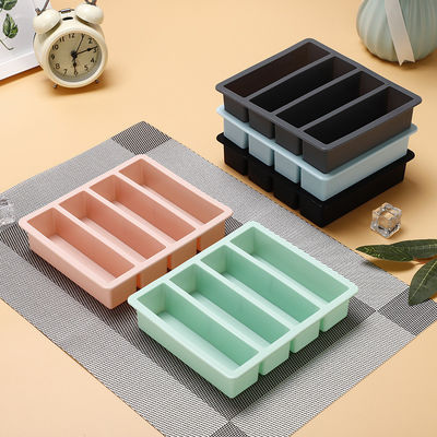 多彩 4グリッド アイスキューブ トレイ 食品級シリコン素材の模具 17*14.3*3.6cm