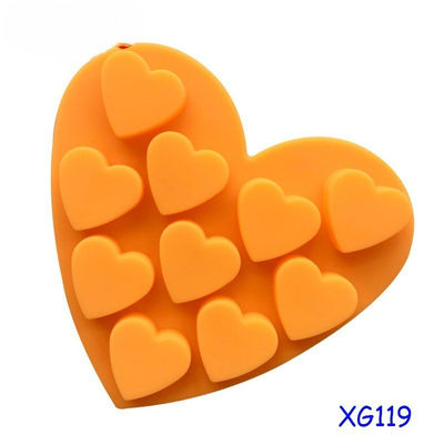 10つの心臓状のチョコレートキッチン用品のための使い捨ての深赤色シリコン石けんのカビ